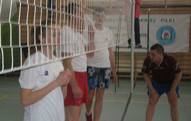 XVI WIOSENNY TURNIEJ PIŁKI SIATKOWEJ 21 MARCA 2015 r (16)