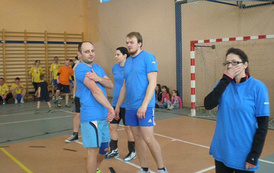 XVI WIOSENNY TURNIEJ PIŁKI SIATKOWEJ 21 MARCA 2015 r (8)