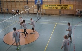 XVII SAMORZĄDOWY TURNIEJ PIŁKI SIATKOWEJ19