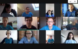 klasa VIa na niebiesko