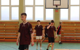 II miejsce naszej drużyny piłkarzy ręcznych w powiecie (6)