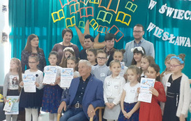 Talenty recytatorskie naszych uczennic nagrodzone! (5)