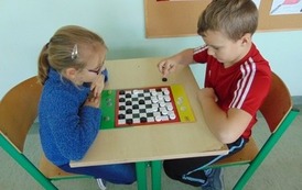 Wyłoniliśmy Szkolnych Mistrz&oacute;w Warcab&oacute;w19