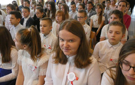 Wierszem i pieśnią. (10)