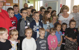 Szkoło, przedszkole - do hymnu! (1)