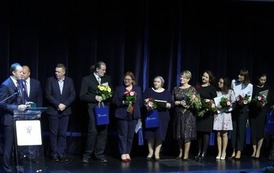 Wyr&oacute;żnienie dla nauczycielki Eweliny Kujawskiej (4)
