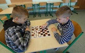 Szkolny Mistrz Gry w Warcaby wyłoniony! (5)