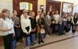 Mole książkowe są wśr&oacute;d nas 3