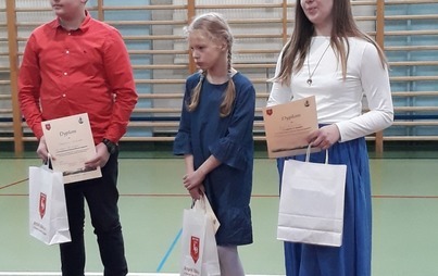 Zdjęcie do Talent wokalny naszej uczennicy - doceniony!